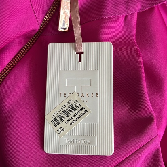 TED BAKER LONDON ANDICE BUCKLE DETAIL BODYCON DRESS Never Worn! - Picture 6 of 6